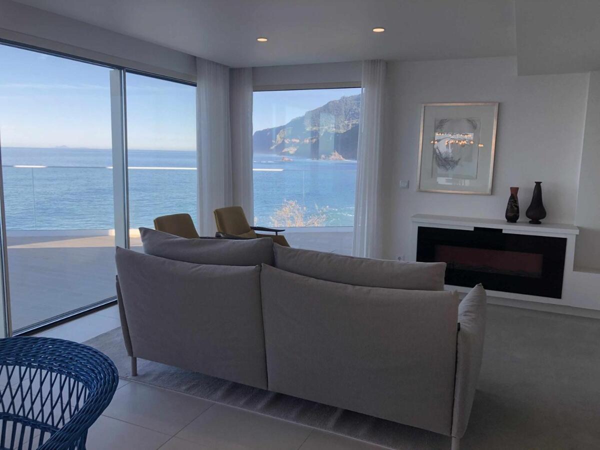 Вілла Casa Del Mar- Wonderfull Sea Views & Swimming Pool Понта-Делґада Екстер'єр фото