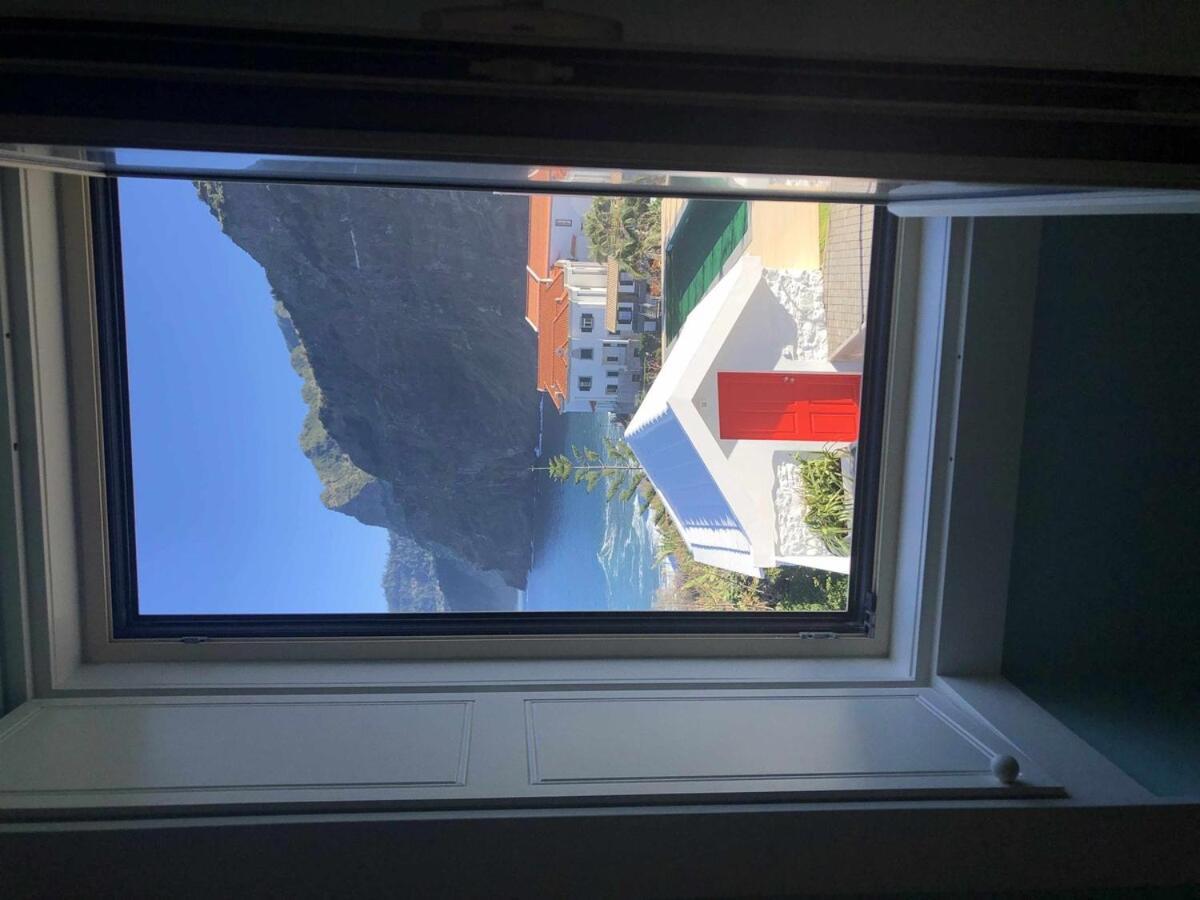 Вілла Casa Del Mar- Wonderfull Sea Views & Swimming Pool Понта-Делґада Екстер'єр фото