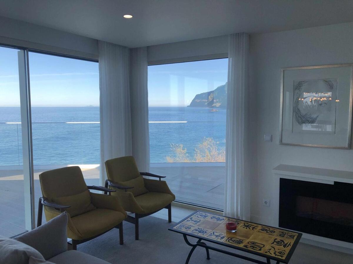 Вілла Casa Del Mar- Wonderfull Sea Views & Swimming Pool Понта-Делґада Екстер'єр фото