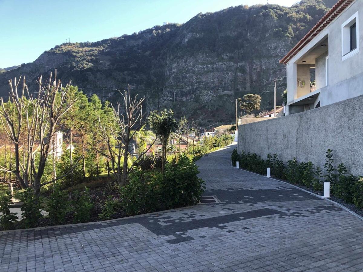 Вілла Casa Del Mar- Wonderfull Sea Views & Swimming Pool Понта-Делґада Екстер'єр фото